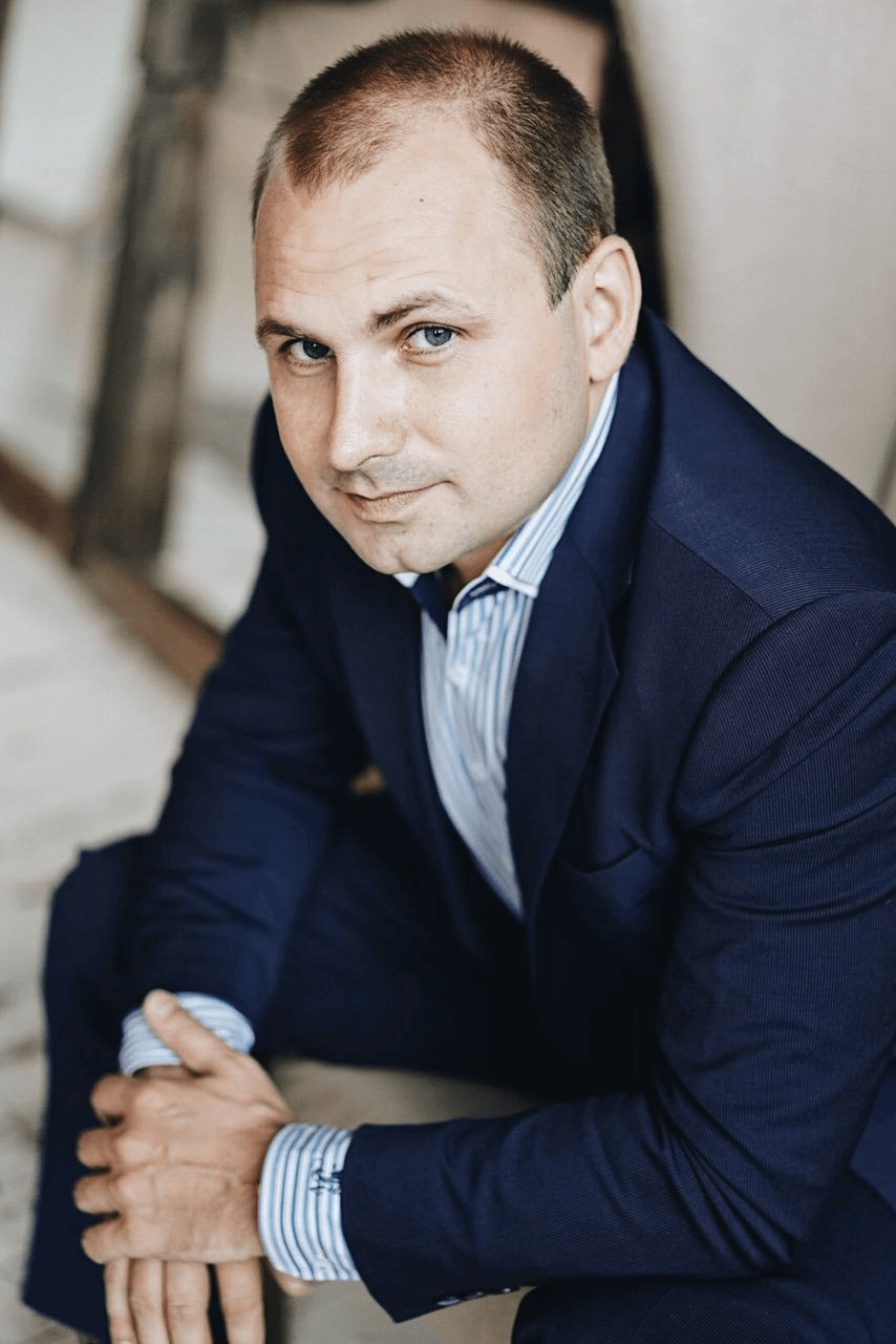Александр Бессонов